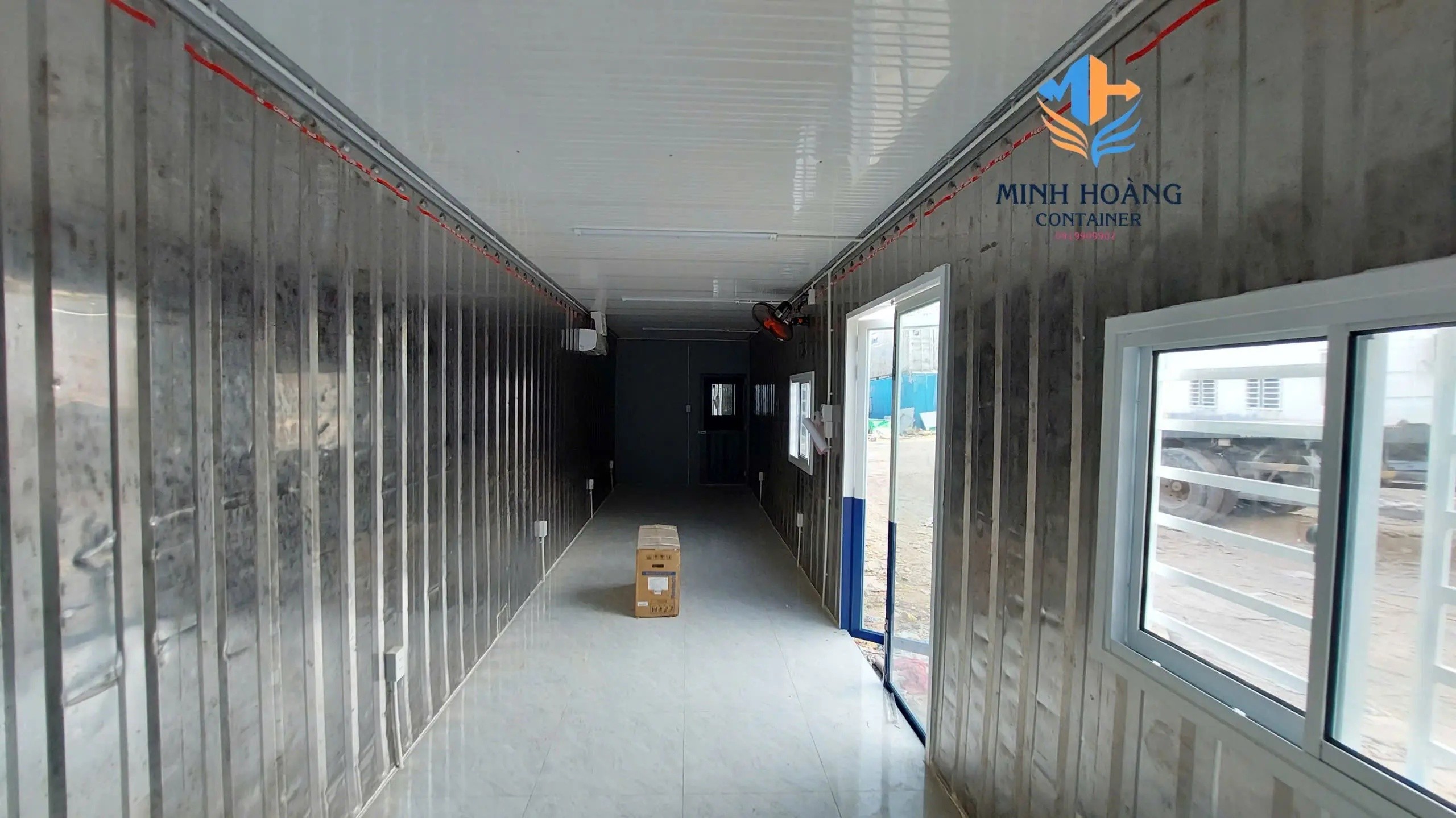 Container Văn Phòng 40 Feet Xanh Dương Trắng Có Toilet: Thiết Kế Hiện Đại – Tiện Nghi Vượt Trội